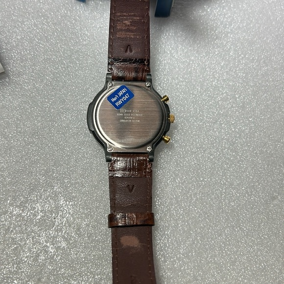 Lorus Mickey Mouse Chronograph Watch - Picture 6 of 6